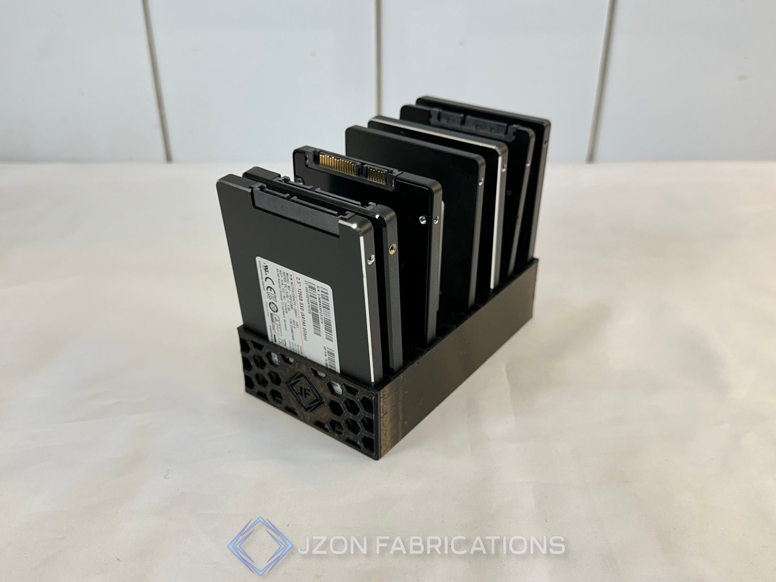 high-capacity-ssd-array-rack-12-bay-2-5-nas-storage-system-vertical-cooling-layout