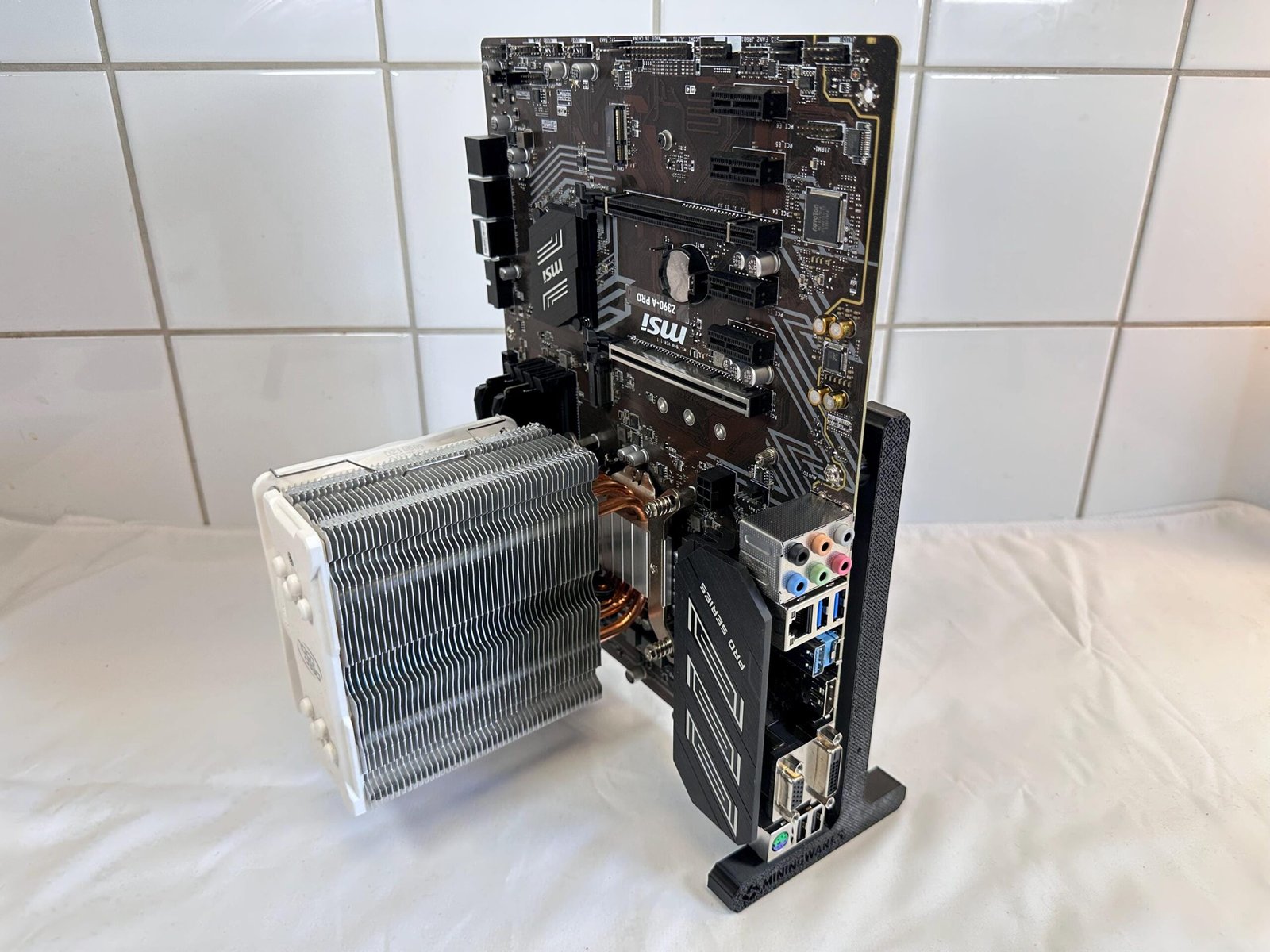 Vertical Motherboard Display Stand — Upright Open‑Air PC Building Frame, Showcase and Repair Workflow - Image 6