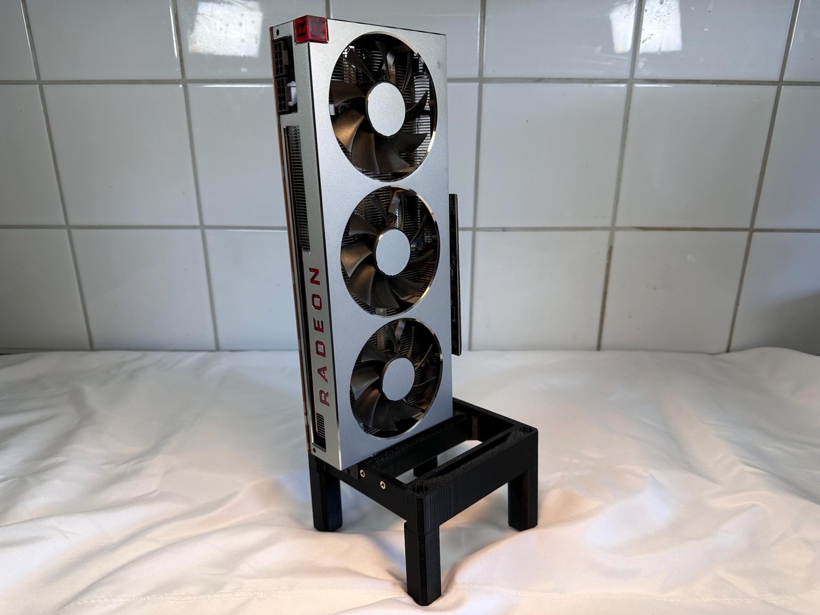 Vertical GPU Display Stand — Airflow-Optimized Graphics Card Support Frame with PCI Slot Alignment - Image 6