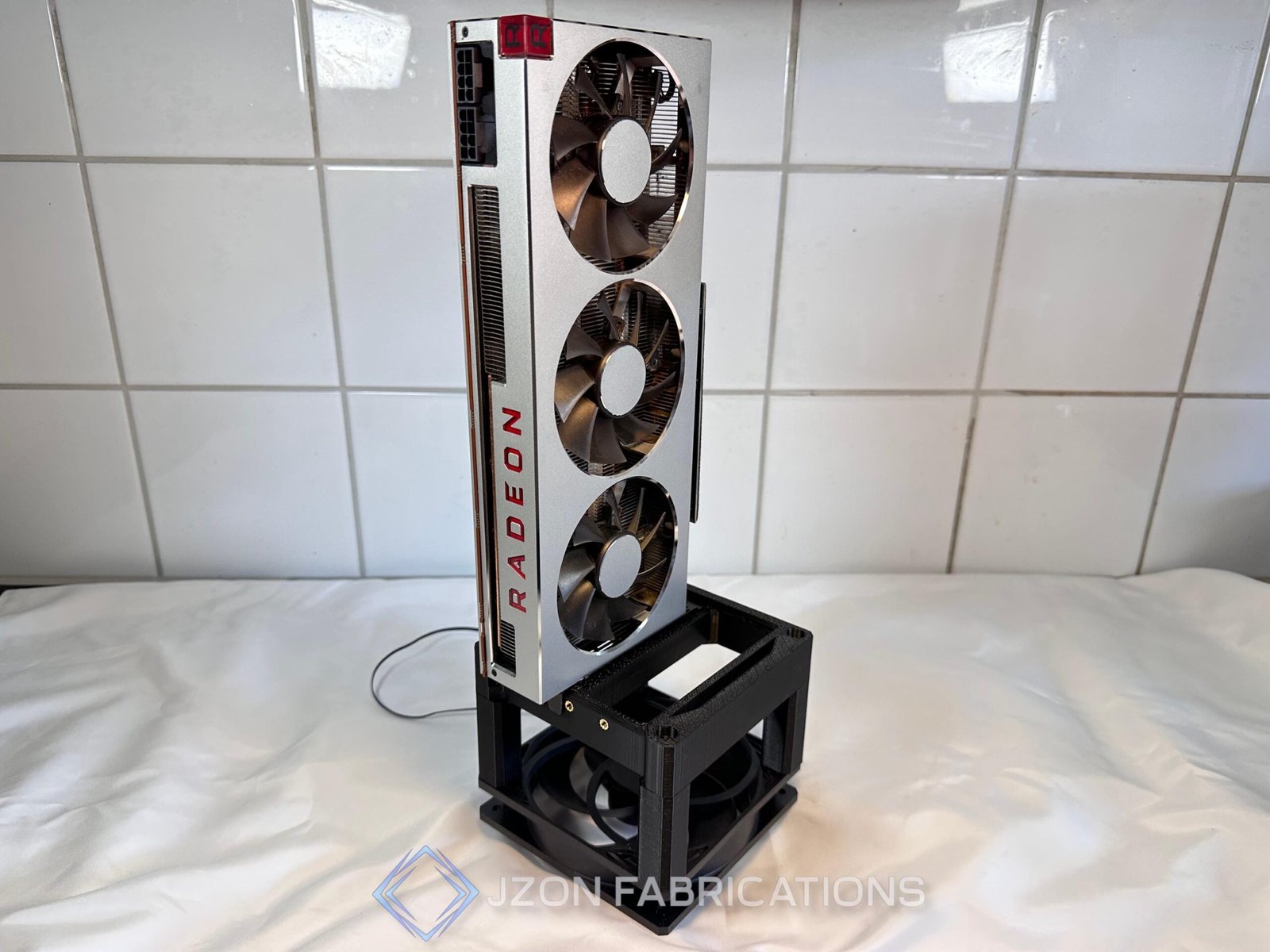 Vertical GPU Display Stand — Airflow-Optimized Graphics Card Support Frame with PCI Slot Alignment