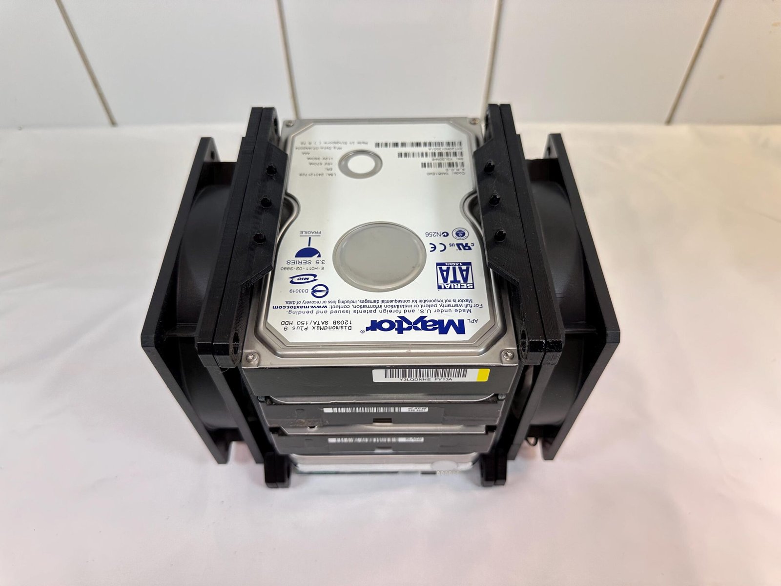 4 x HDD Rack with Fan Attachment - Cooled Stackable Hard Drive Enclosure - Image 12