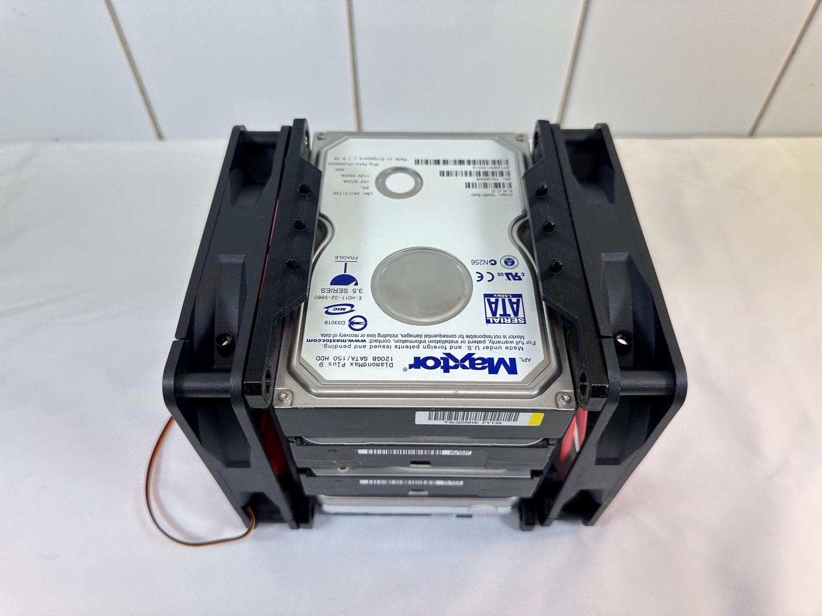 4 x HDD Rack with Fan Attachment - Cooled Stackable Hard Drive Enclosure - Image 10