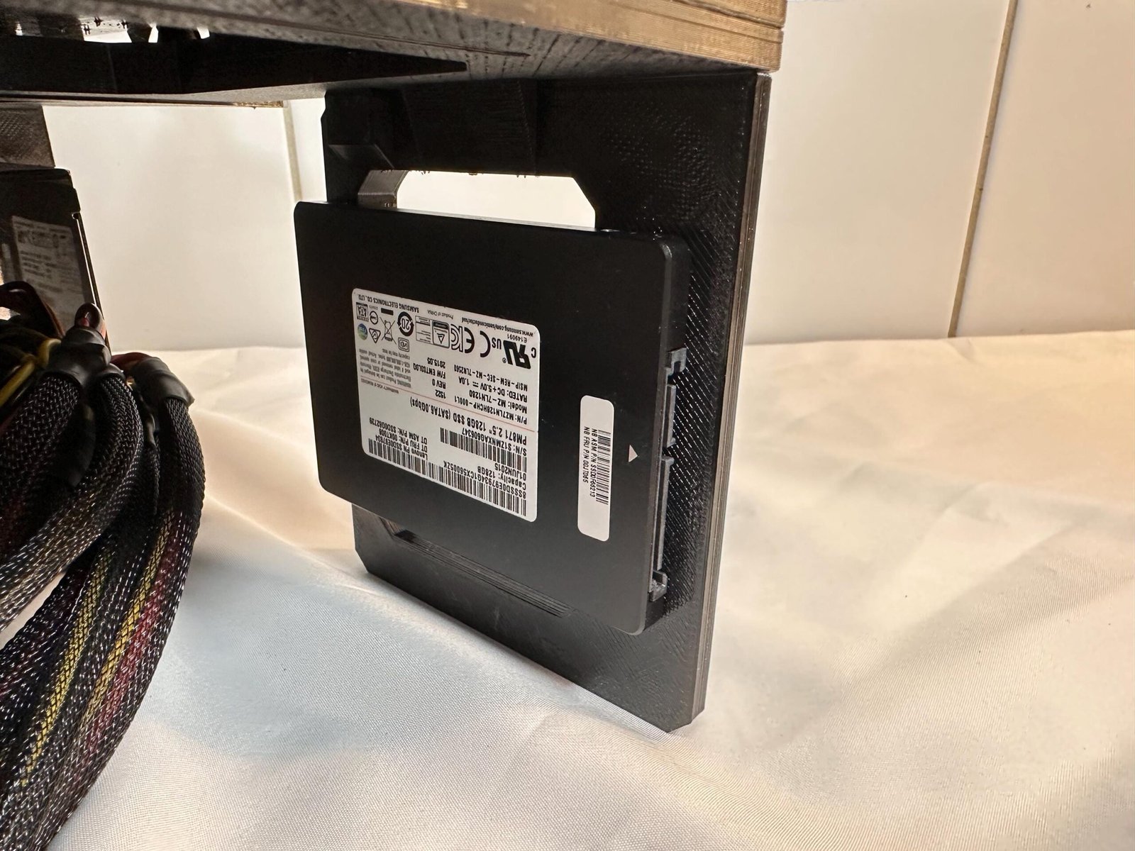 Open-Air Computer Test Bench — Modular PC Assembly Platform with GPU Support & SSD Side Brackets - Image 8