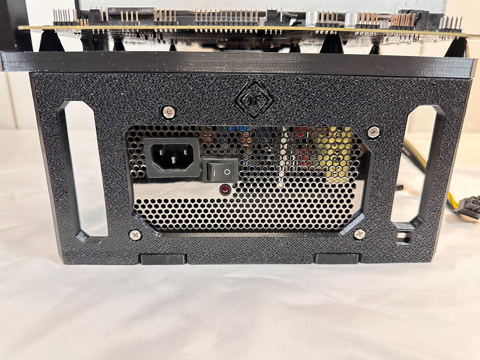 Open-Air Computer Test Bench — Modular PC Assembly Platform with GPU Support & SSD Side Brackets - Image 3