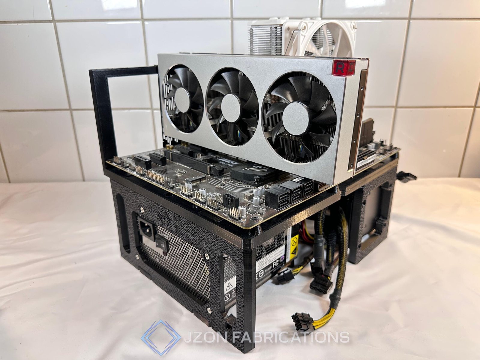Open-Air Computer Test Bench — Modular PC Assembly Platform with GPU Support & SSD Side Brackets