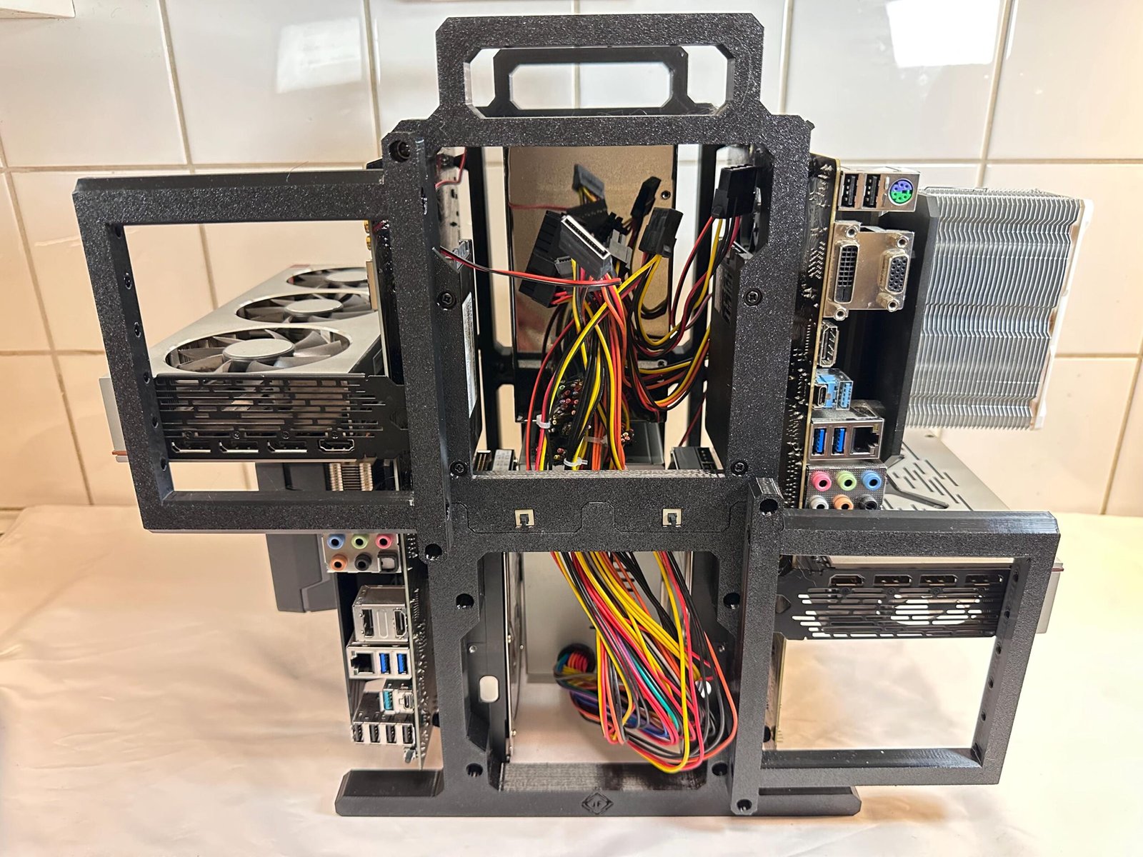 Dual Motherboard Open-Air Test Bench – 2xPSU & 2xHDD 2xSSD, Platform for Repair, Development and Review - Image 18