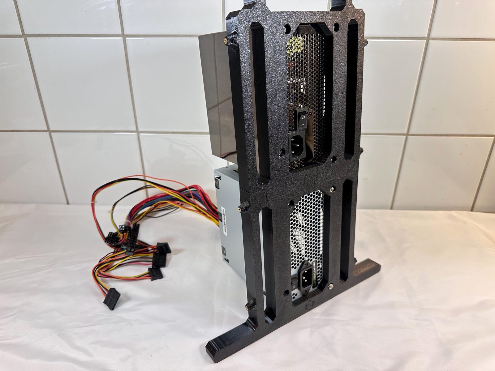 Dual Motherboard Open-Air Test Bench – 2xPSU & 2xHDD 2xSSD, Platform for Repair, Development and Review - Image 8