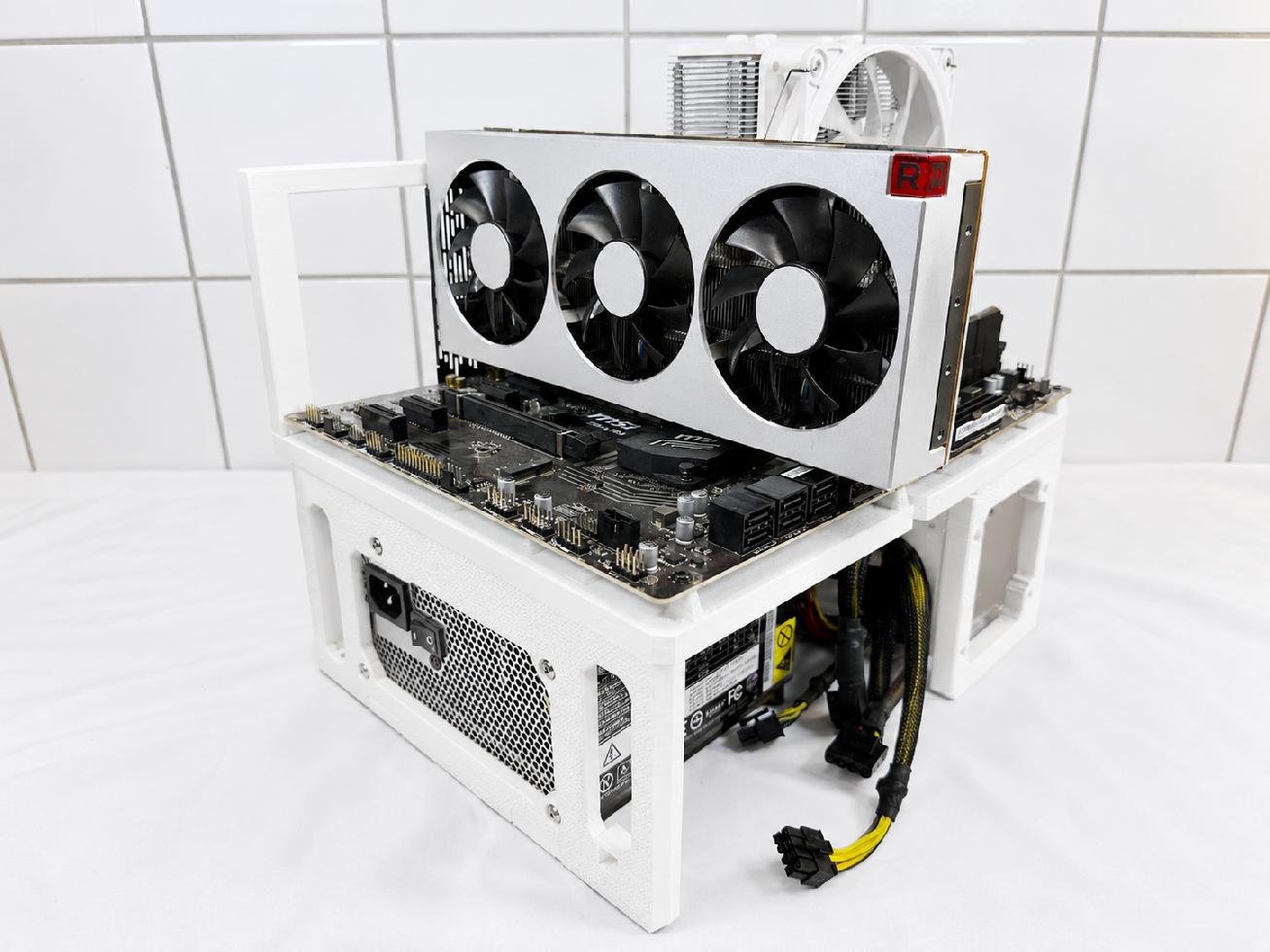 open-air-atx-test-bench-white-modular-assembly-platform-gpu-support