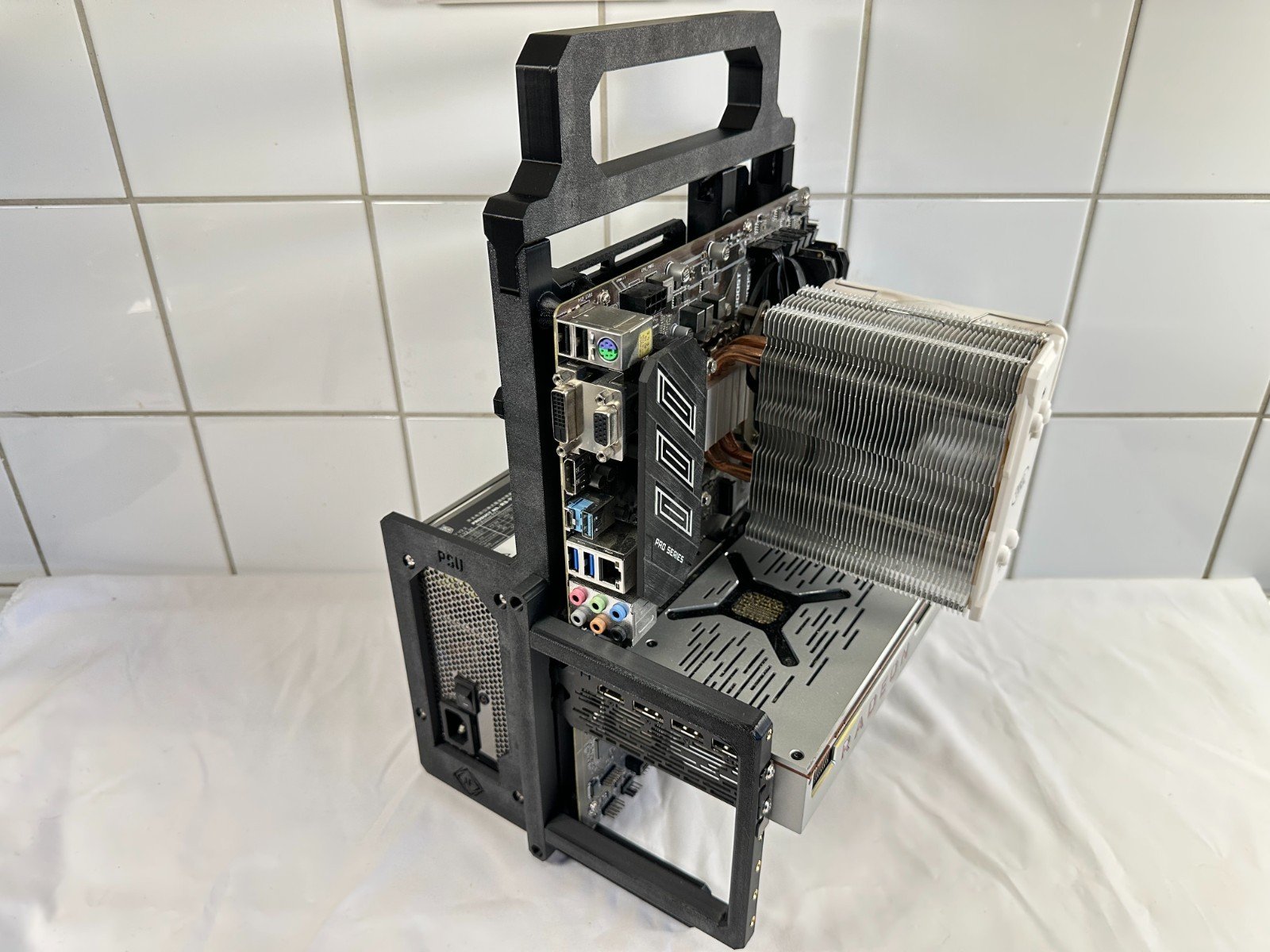 dfd4314b835d5c93e2f4f1e6951b80dd