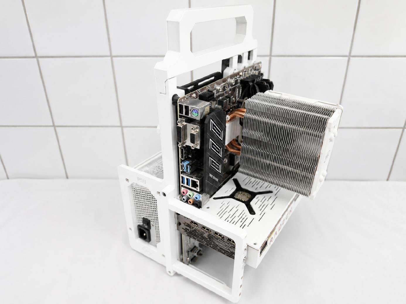 vertical-portable-workstation-white-open-air-pc-workbench-optimized-airflow